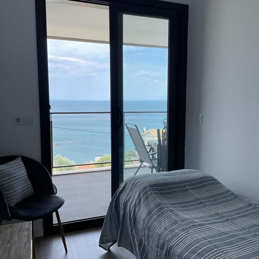 Apartment Sea View Llança Buitenkant foto
